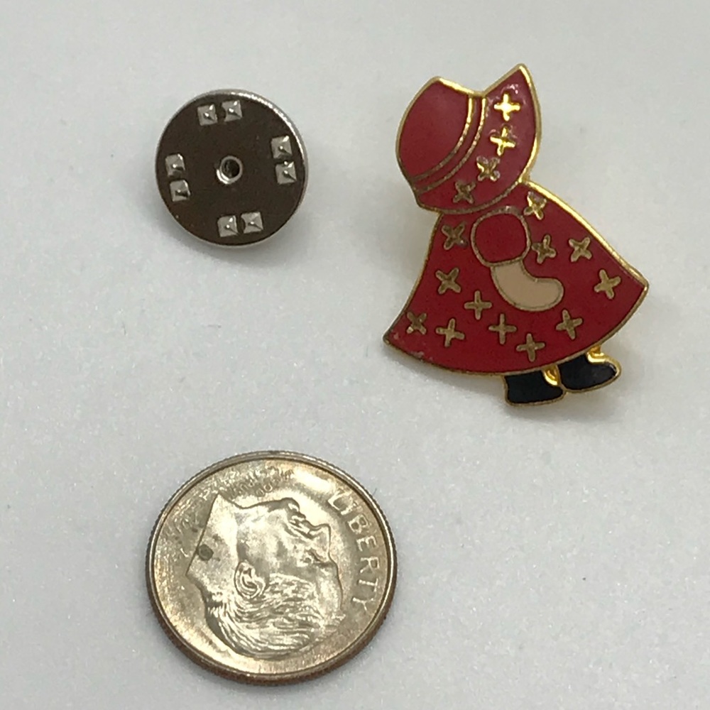 VTG Lapel Pin - Picture 5 of 8